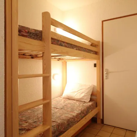 Apartment Spacieux 5 Pers Avec Parking Aux Carroz D'araches - Fr-1-572-192 *